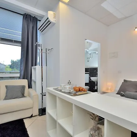 Che Guest house 3*