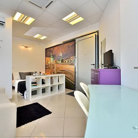 Che Guest house